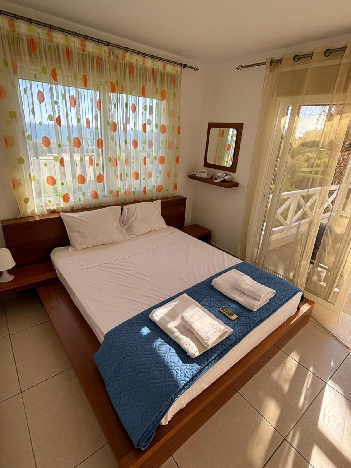 Horizon Bliss At Coral Bay Apartment Peyia Luaran gambar