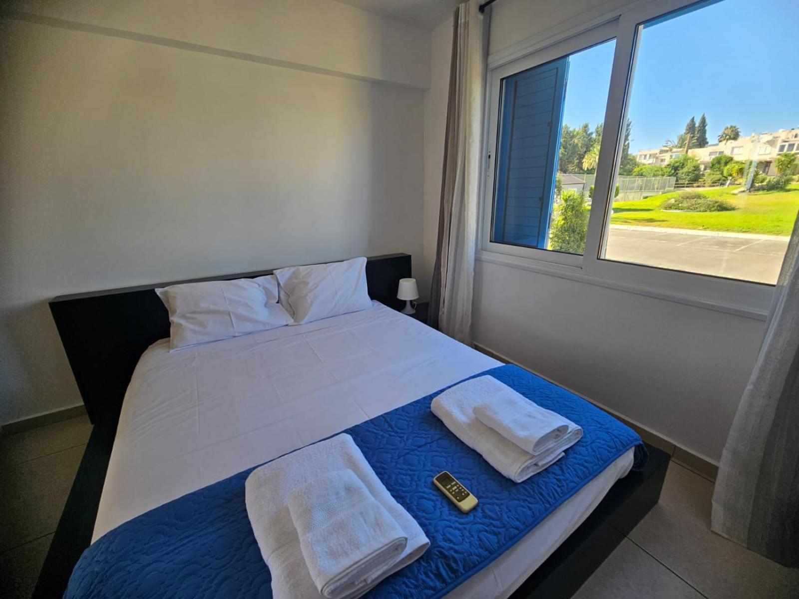 Horizon Bliss At Coral Bay Apartment Peyia Luaran gambar