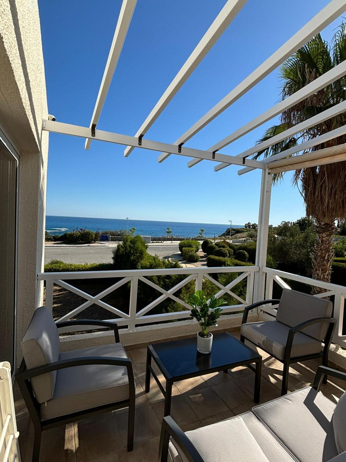 Horizon Bliss At Coral Bay Apartment Peyia Luaran gambar